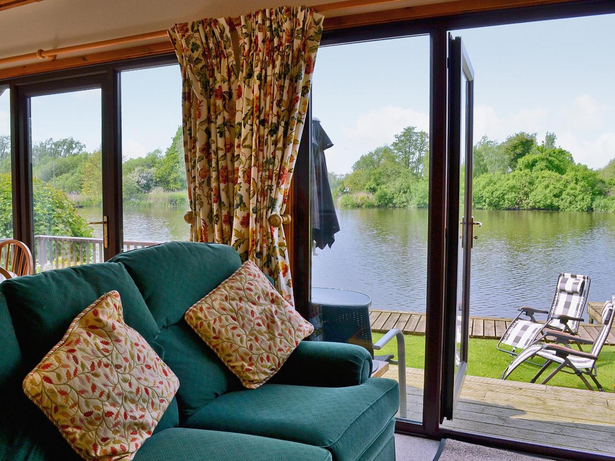 Herons View - 28279 Brundall Bagian luar foto